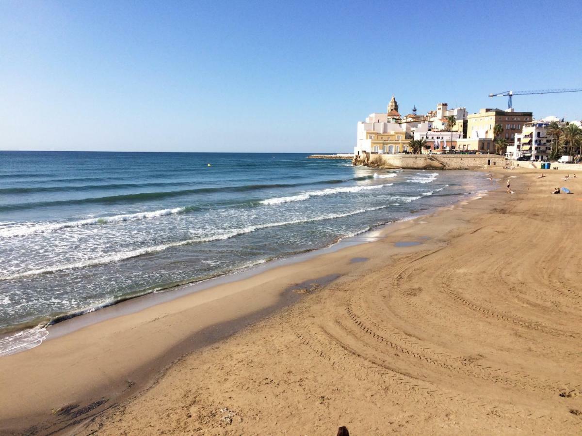 Love Sitges & Beach Apartment Exterior photo